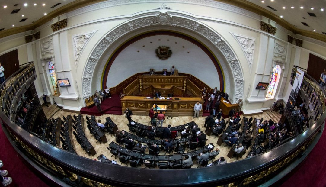 Se reincorporan los diputados del PSUV ¿o exdiputados?